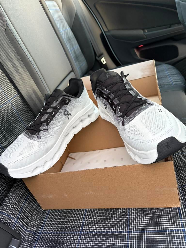 On Running Cloudtilt - taille 44, Neuf, Envoi, Chaussures de sport, Blanc