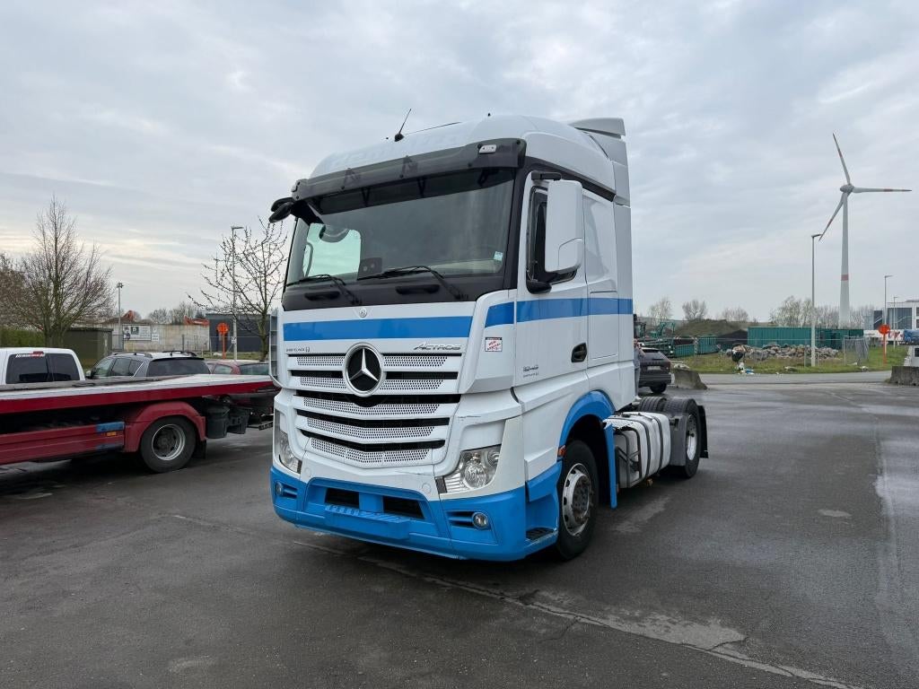 RALENTISSEUR Mercedes-Benz Actros 1945 (Stock ID  89775), https://public.car-pass.be/vhr/4bff98cc-fb0f-448c-9a7f-804827cc89af