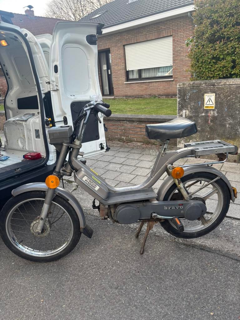 Vespa bravo a klasse, Ophalen, Zo goed als nieuw, Piaggio
