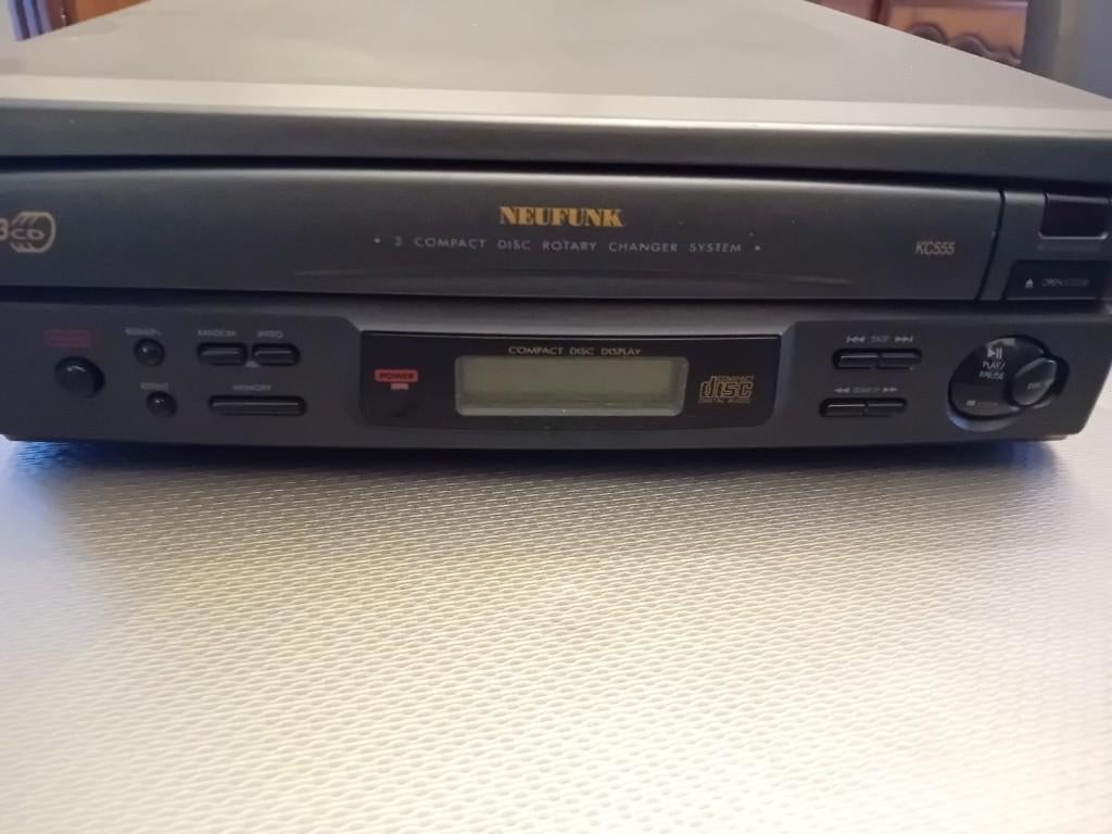 CD wisselaar  - CD speler voor 3CDs - Neufunk, TV, Hi-fi & Vidéo, Enlèvement, Utilisé, Autres marques, Changeur