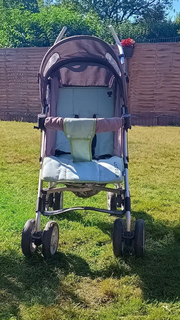 2 x Poussettes à 4 roues inclinables - prix pièce, Enfants & Bébés, Enlèvement, Utilisé, Avec nacelle