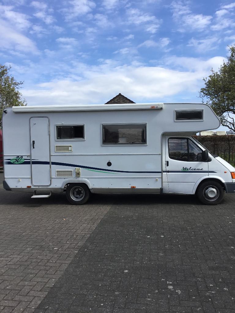 Mobilhome Ford Transit Chausson Welcome 30, Caravanes & Camping, Camping-cars, Toilette à cassette, Boîte manuelle, Auvent, Chausson