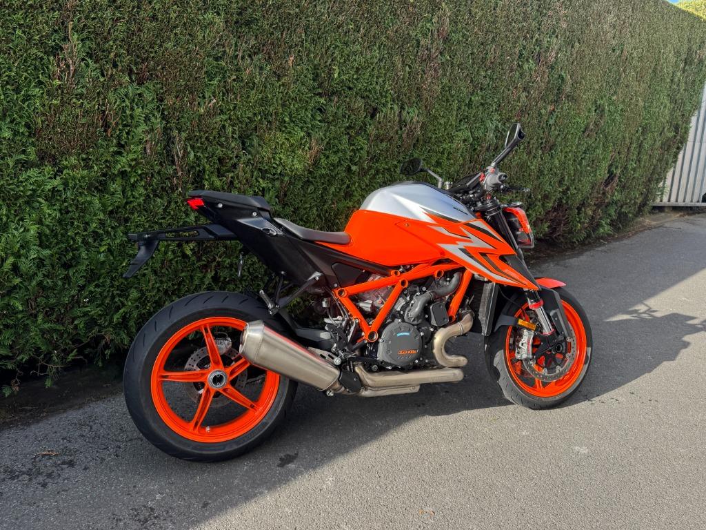 KTM - 1290 Super Duke, Entreprise, Plus de 35 kW, 2 cylindres, 1290 cm³