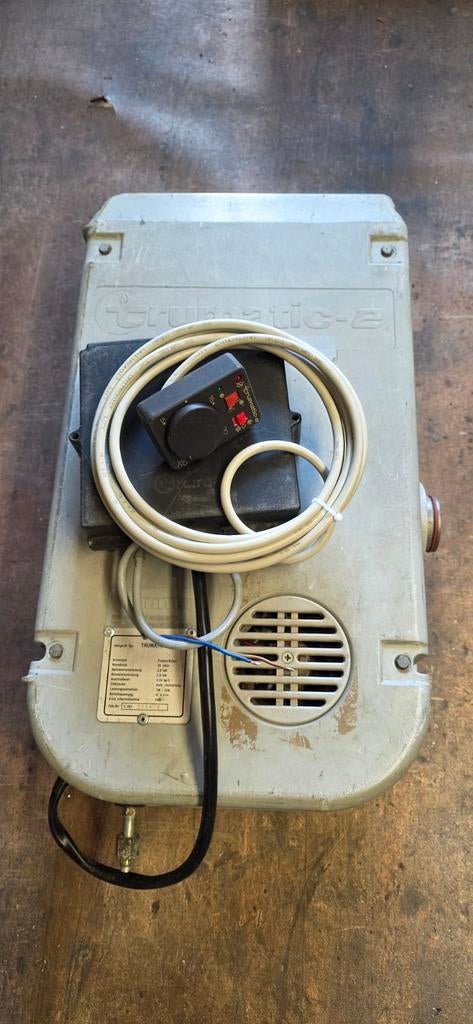 Truma kachels, e2800, E2400, e1800. E2800 kompleet., Auto diversen, Autospeakers, Ophalen