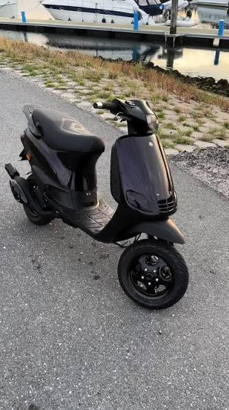 GEZOCHT: piaggio zip type 3 50cc b klasse, Enlèvement, Zip