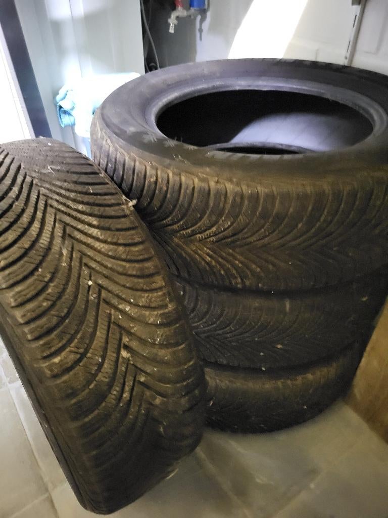 PNEUS D'HIVER, Autos : Pièces & Accessoires, Pneus & Jantes, Véhicule de tourisme, Pneu(s), Enlèvement, Utilisé