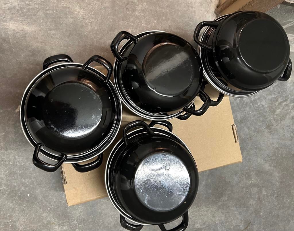 4 pots à moules, Enlèvement, Comme neuf