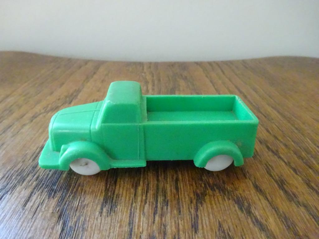 Klein, vintage, groen truckje in plastic, Antiek en Kunst, Ophalen of Verzenden