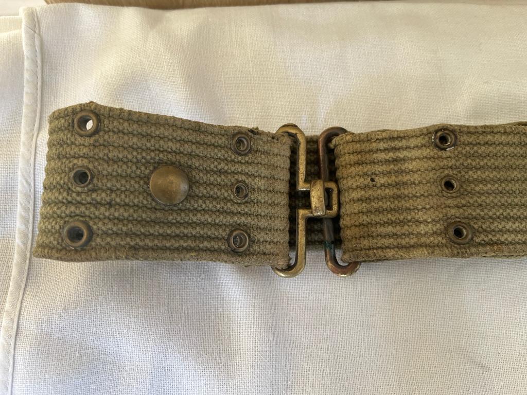 WW2 US pistol belt good condition, Collections, Enlèvement ou Envoi, Armée de terre, Autres types