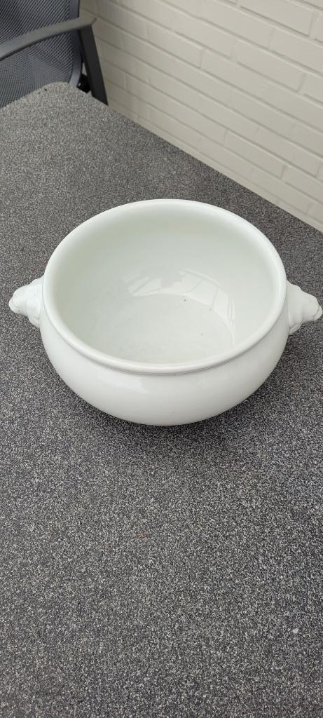 Pot en porcelaine, Enlèvement