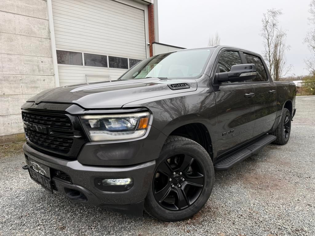 Dodge RAM 5.7 V8 HEMI - LPG / 12.000 KM BIGHORN - 2024 BTWin, Auto's, Automaat, Leder, Bedrijf, 5 zetels