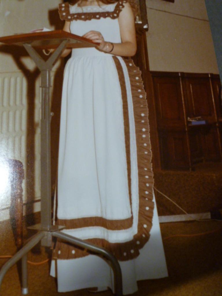 Robe de demoiselle d'honneur T. 40-42, Autre, Taille 38/40 (M), Enlèvement ou Envoi, Autres couleurs