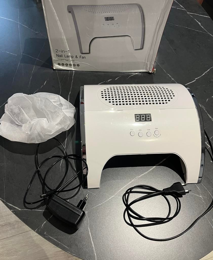 UV-lamp + nagelstofzuiger, Gebruikt, Verzenden, Wit, Accessoires