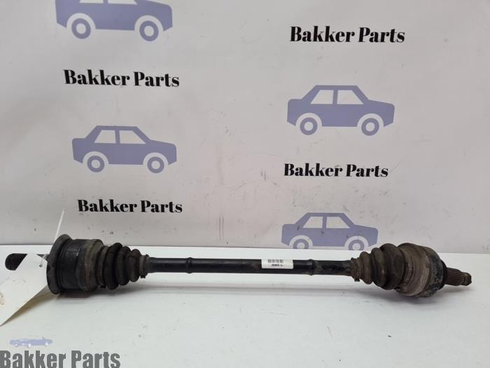 Aandrijfas rechts-achter van een BMW 1-Serie, Auto-onderdelen, Remmen en Aandrijving, BMW, Gebruikt, 3 maanden garantie