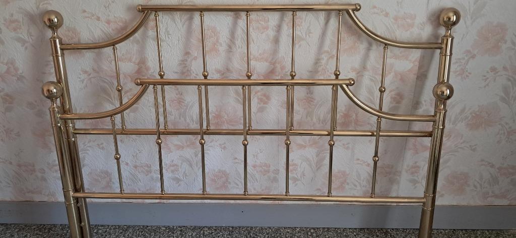 CADRE DE LIT EN LAITON, Maison & Meubles, Chambre à coucher | Lits, Autres couleurs, 210 cm, Enlèvement, Autres matériaux