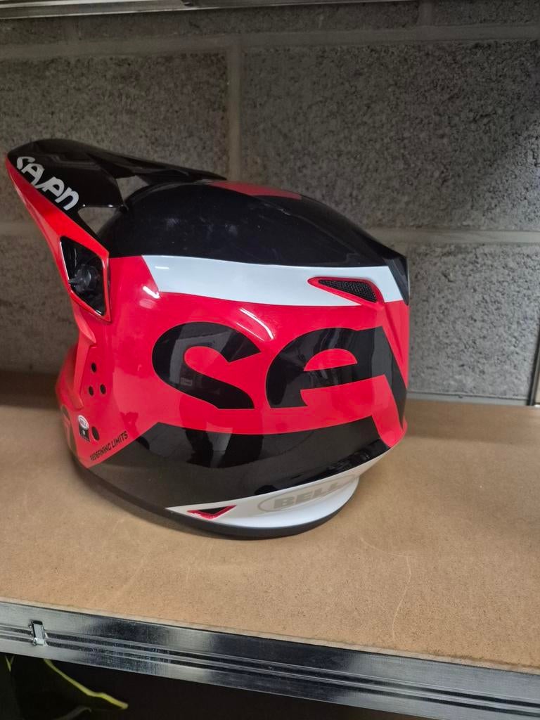 Casque bell mx9 mips taille m, Motos, Vêtements | Casques de moto, M, Arai