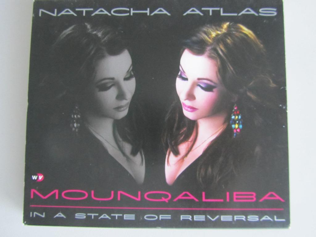 CD NATACHA ATLAS « MOUNQALIBA » (In a state of reversal), Enlèvement ou Envoi, Comme neuf, Arabe