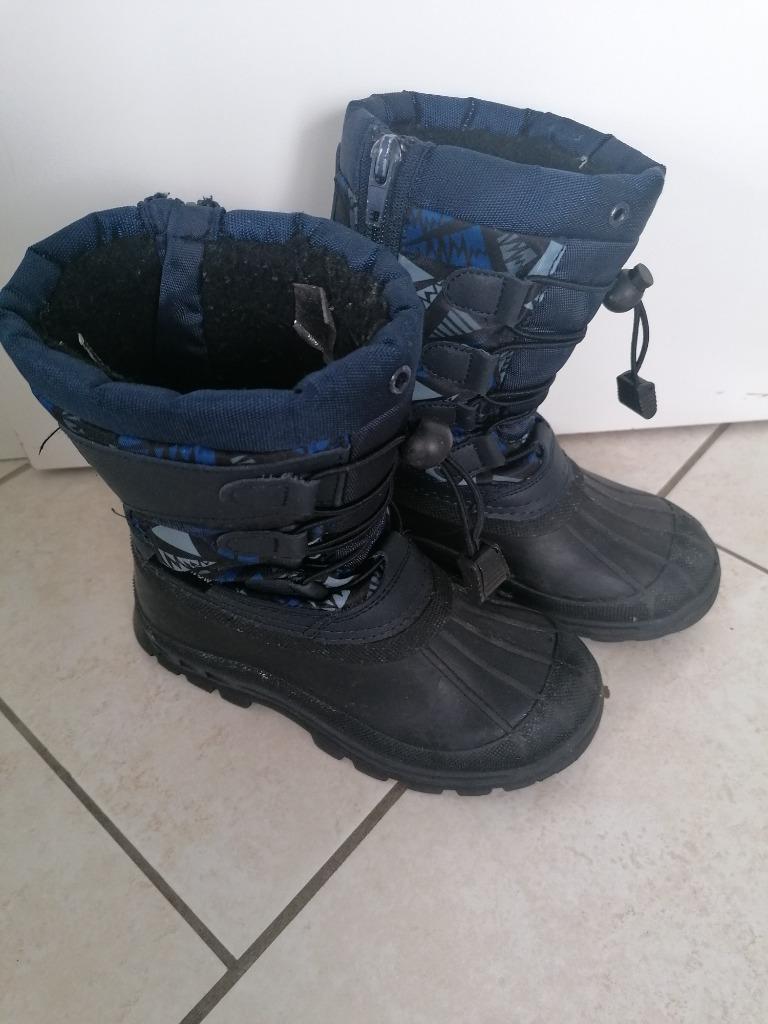 Bottes de neige pointure 31, Enfants & Bébés, Enlèvement, Utilisé, Bottes, Garçon ou Fille