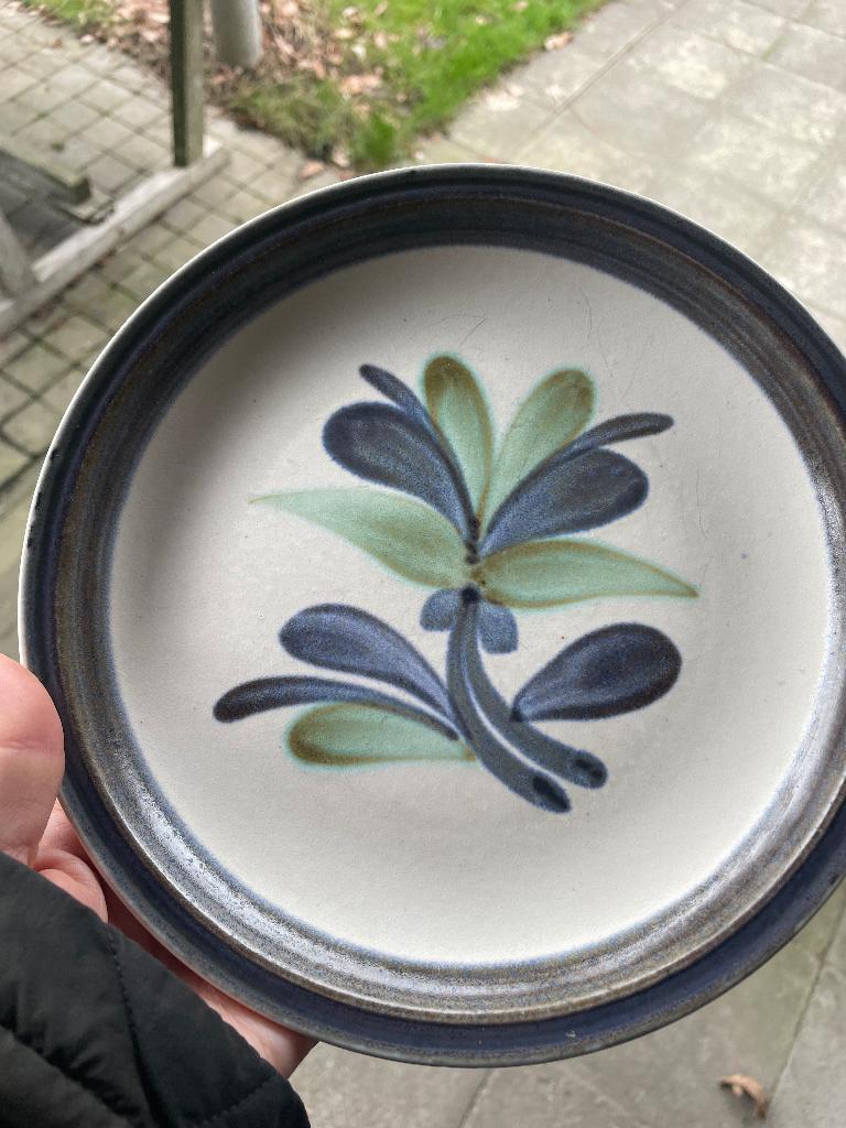 6 assiettes Gien – Décor Naïade – 20 cm - ok lave vaisselle, Enlèvement