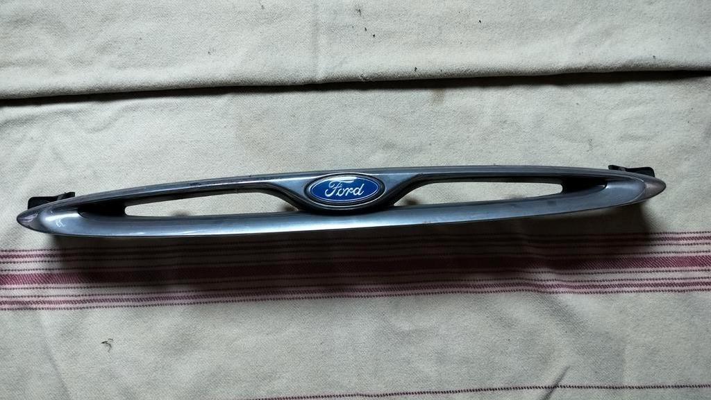 Grille Ford Escort Chrome, Enlèvement, Utilisé, Ford