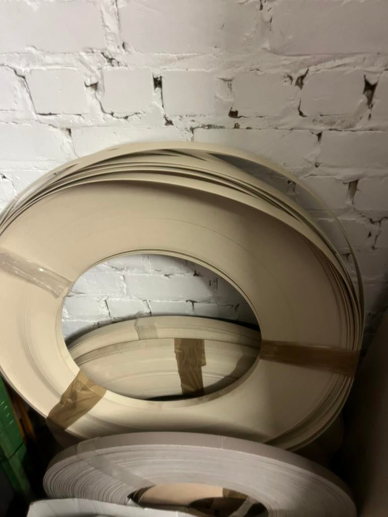 Bande chant 2cm, Enlèvement ou Envoi