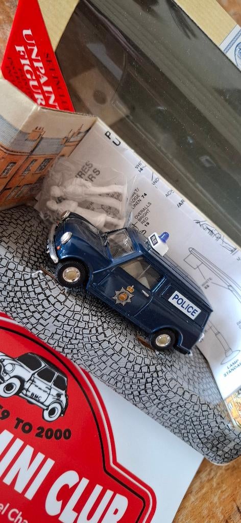 MINI Van Mk1 Morris POLICE Dark Blue 1/43 CORGI Neuf + Box, Hobby & Loisirs créatifs, Voitures miniatures | 1:43, Enlèvement ou Envoi