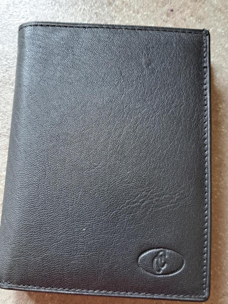 Nieuwe portefeuille. Echt leder. Handgemaakt. Zwart, Ophalen, Zwart, Leder