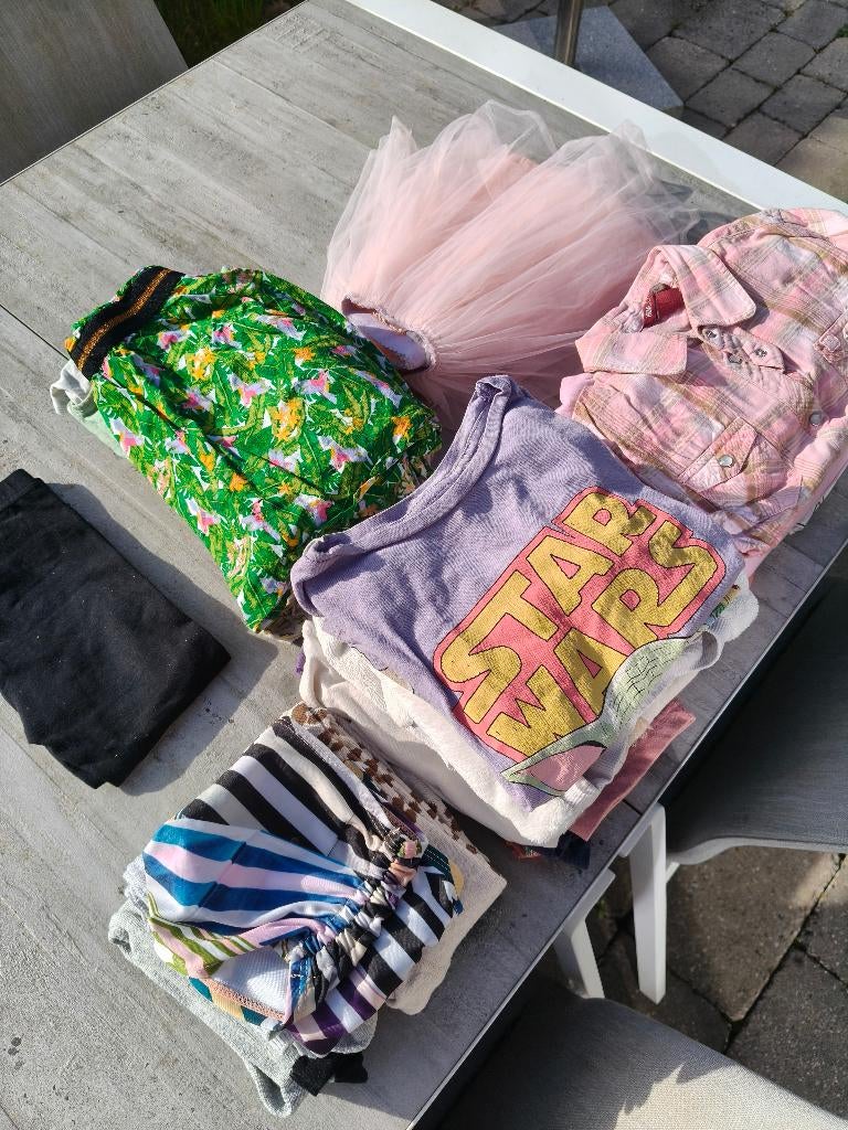 Pakket meisjes kinderkleding maat 110 en 116 - 4 tot 6 jaar, Kinderen en Baby's, Kinderkleding | Kinder-kledingpakketten, Gebruikt