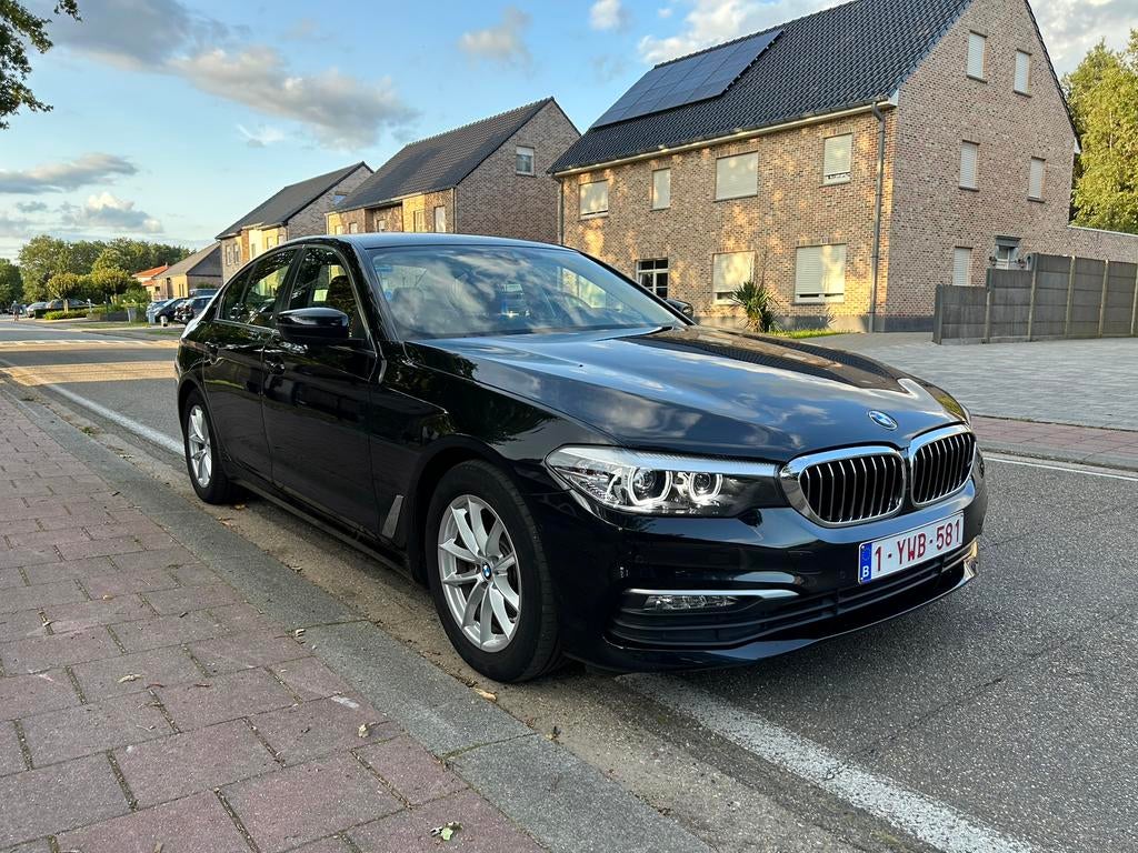 BMW 520iA NaviPro Xenon Leder, Auto's, BMW, Automaat, 4 deurs, Achterwielaandrijving, 4 cilinders