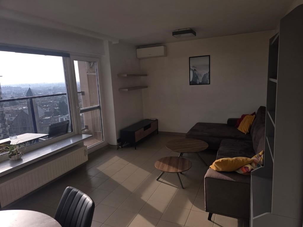 Uitverkoop: volledig appartementsmeubilair + wasmachine, Ophalen