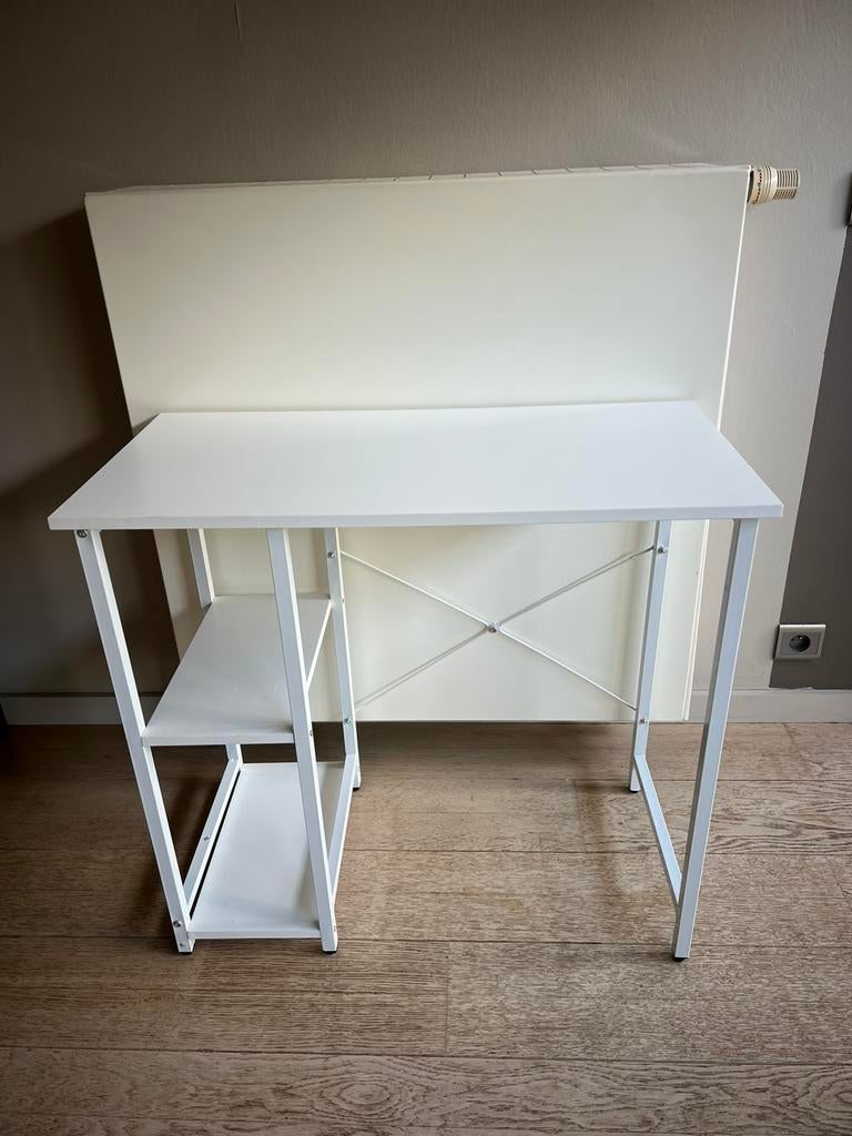 Computertafeltje. Nieuw staat., Bureau d'ordinateur, Comme neuf, Enlèvement, Moderne