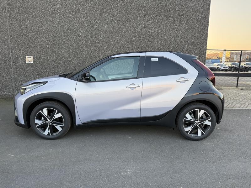 Toyota Aygo X 1.5 Hybride Pulse, Auto's, Toyota, Automaat, Overige kleuren, 116 pk, 1490 cc