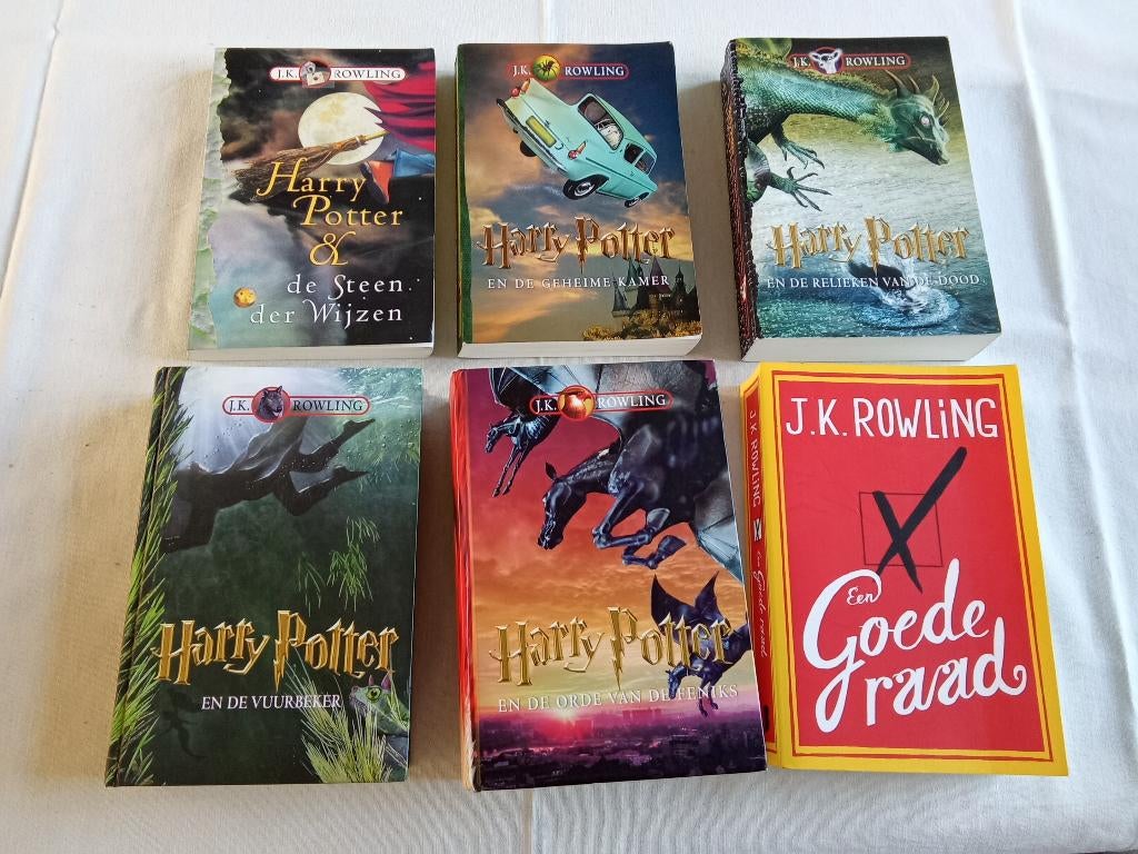 Harry Potter boeken 5 stuks plus 1 extra boek J.K.ROWLING., Boeken, Ophalen of Verzenden, Gelezen, J.K. Rowling