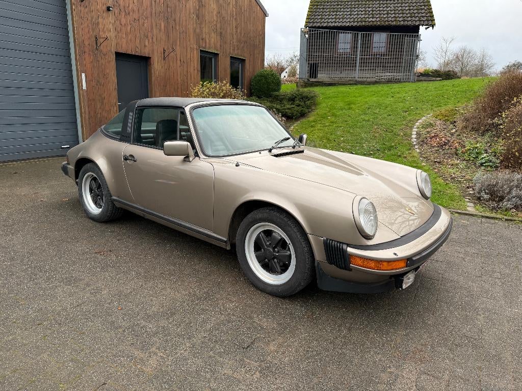 PORSCHE 911 3.0SC TARGA, Autos, Porsche, Cuir, Achat, Cabriolet, Boîte manuelle