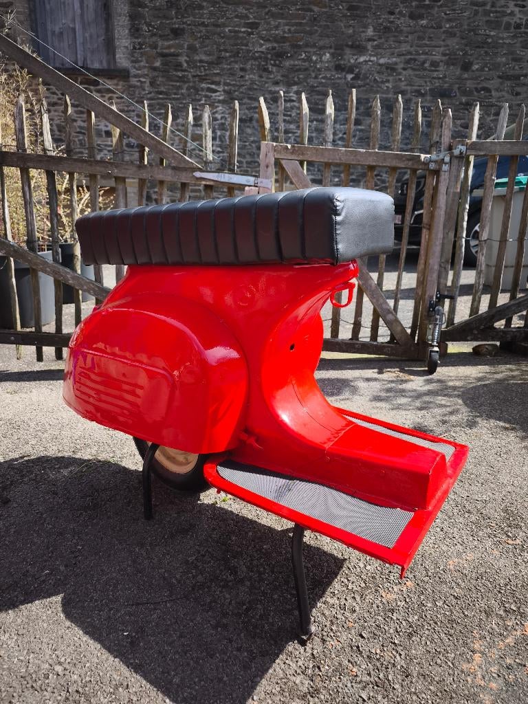 Tabouret scooter vespa rétro, Maison & Meubles, Enlèvement, Comme neuf, Fer
