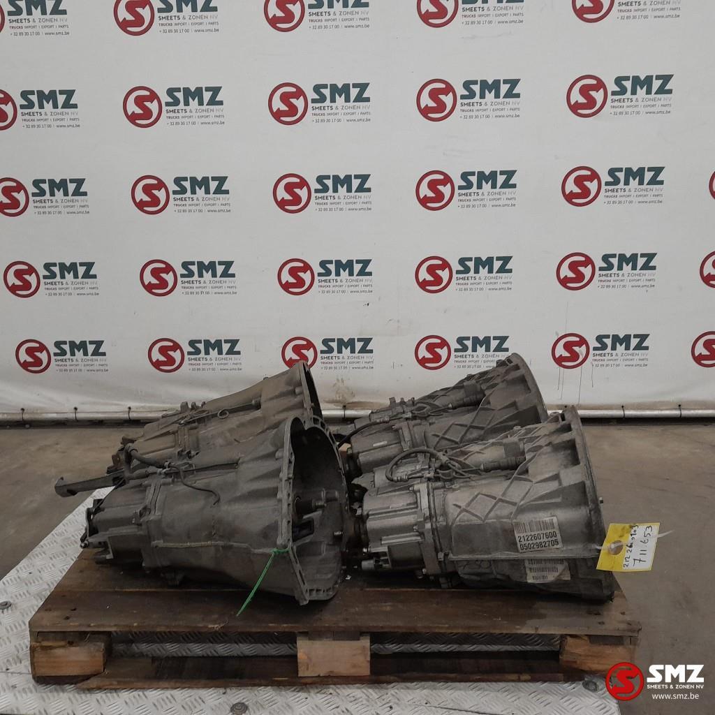Occ Lot de 4 boîtes de vitesses Mercedes, Utilisé