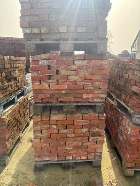 zeer groot lot recup oud Beerse stenen, Doe-het-zelf en Bouw, Metselstenen, Ophalen, Gebruikt, Bakstenen