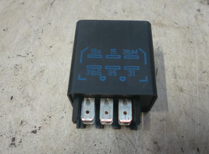 RELAIS Opel Rekord E1 / E2 / F (90-054-637), Auto-onderdelen, Elektronica en Kabels, Opel, Gebruikt