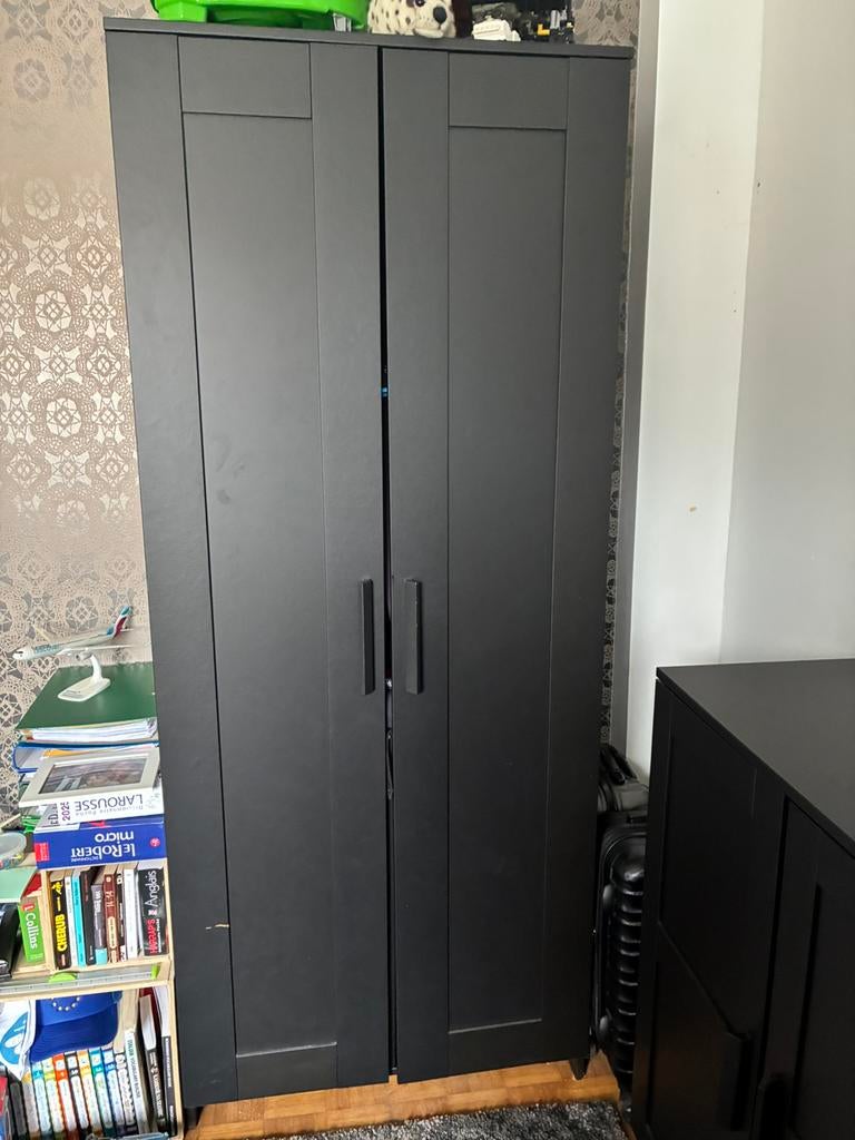 Armoire 2 portes, noire, Enlèvement, Utilisé
