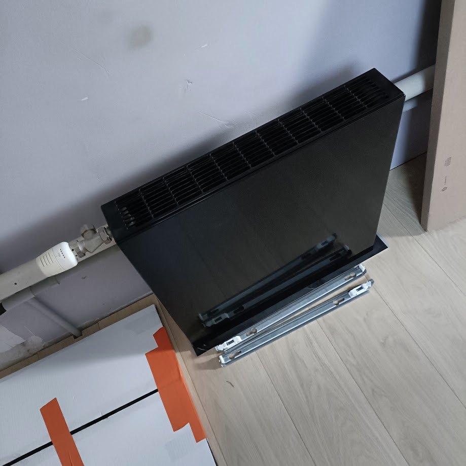 radiator Henrad, Bricolage & Construction, Chauffage & Radiateurs, 800 watts ou plus, Enlèvement, Utilisé, Radiateur