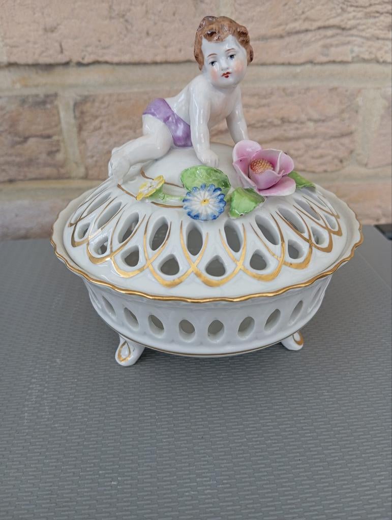 Porseleinen bonbonnaire, Antiek en Kunst, Ophalen of Verzenden