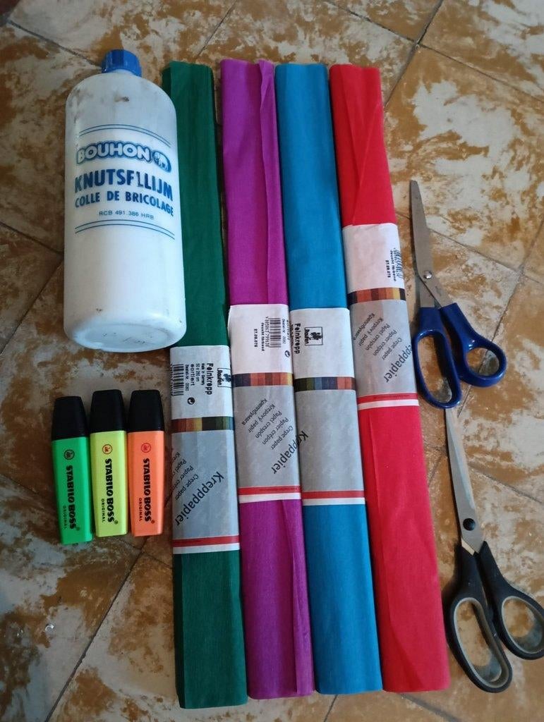 knutselset, Hobby en Vrije tijd, Ophalen, Overige thema's, Zo goed als nieuw, Overige materialen