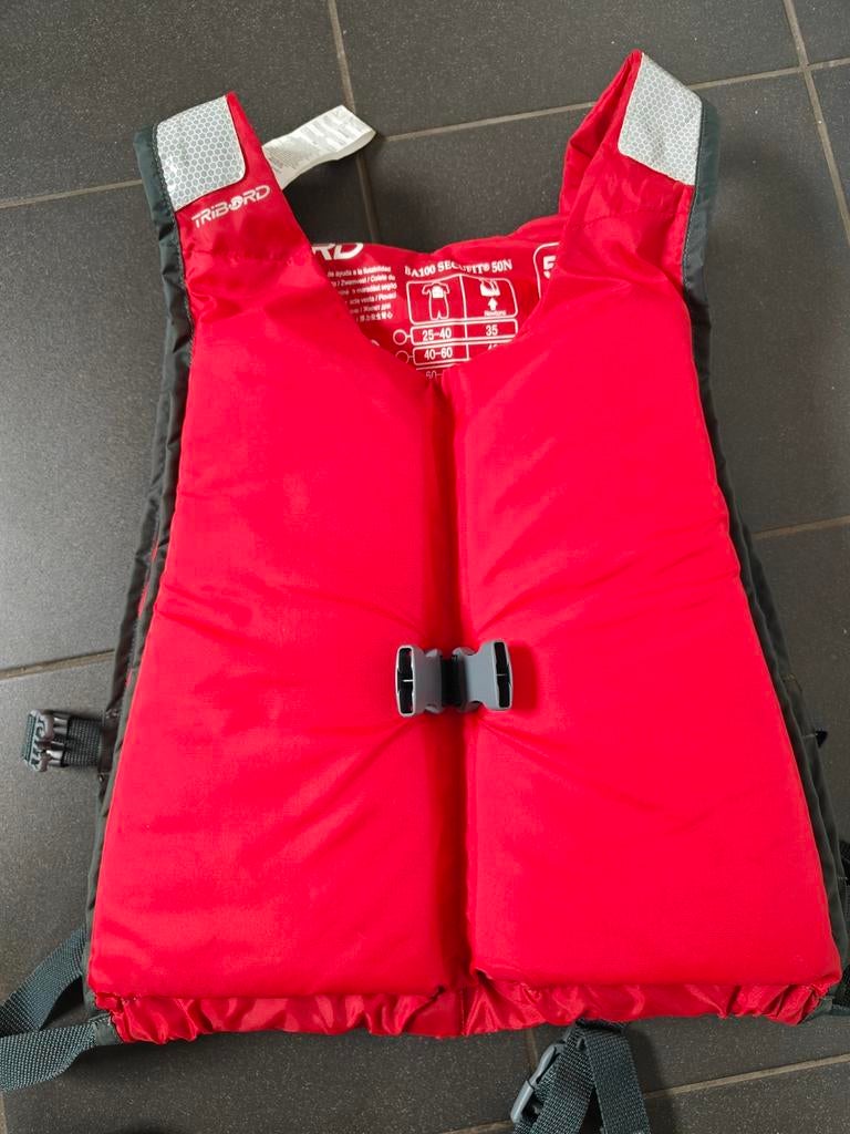 4 reddingsvesten, Watersport en Boten, Watersportkleding, Ophalen