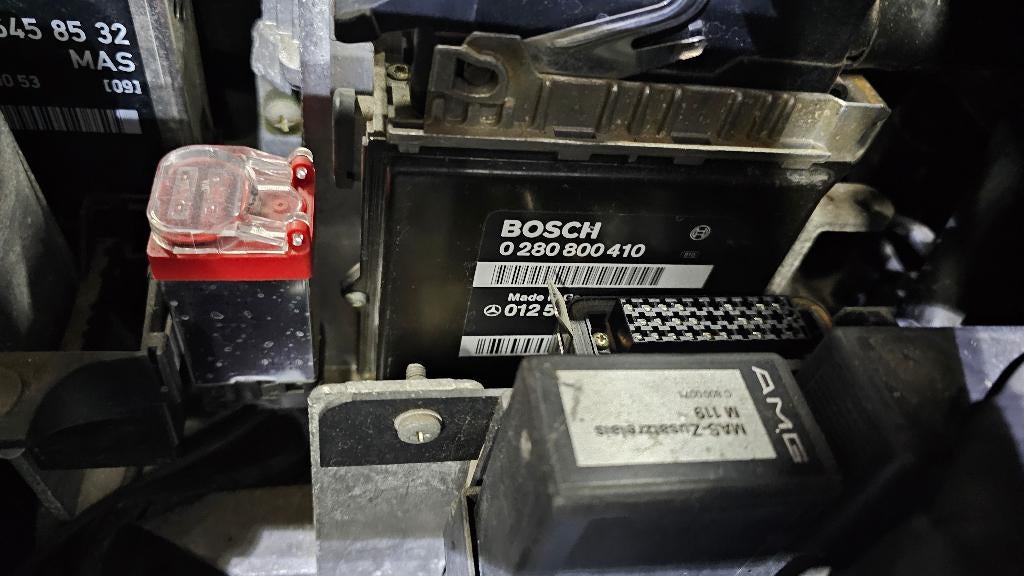 Mercedes sl500 in zeer goede conditie, 4 zetels, Achterwielaandrijving, Cabriolet, Zwart