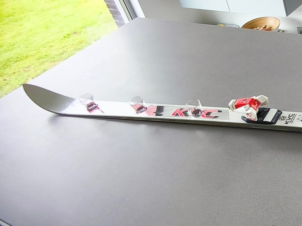 Ski met shotglaasjes, Ophalen, Ski