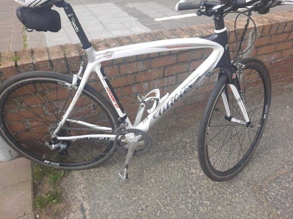 Carbon koersfiets wilier met recht stuur,als nieuw, Fietsen en Brommers, Ophalen