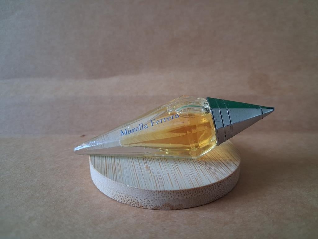 Mini parfum Marella Ferrera miniature collection faire offre, Enlèvement ou Envoi, Comme neuf, Miniature, Plein