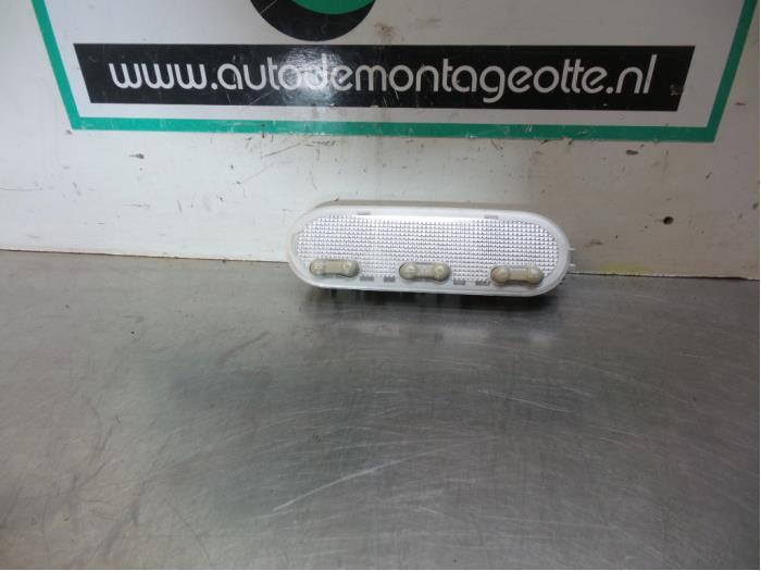 Eclairage intérieur avant d'un Nissan Note (Note 06-), Autos : Pièces & Accessoires, Éclairage, Nissan, Utilisé, 3 mois de garantie