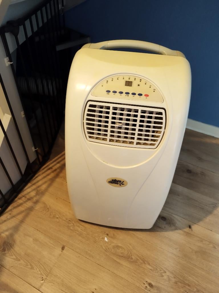 Mobiele airco, Elektronische apparatuur, Airco's, Gebruikt, Mobiele airco, 60 tot 100 m³, 3 snelheden of meer, Koelen en Ontvochtigen