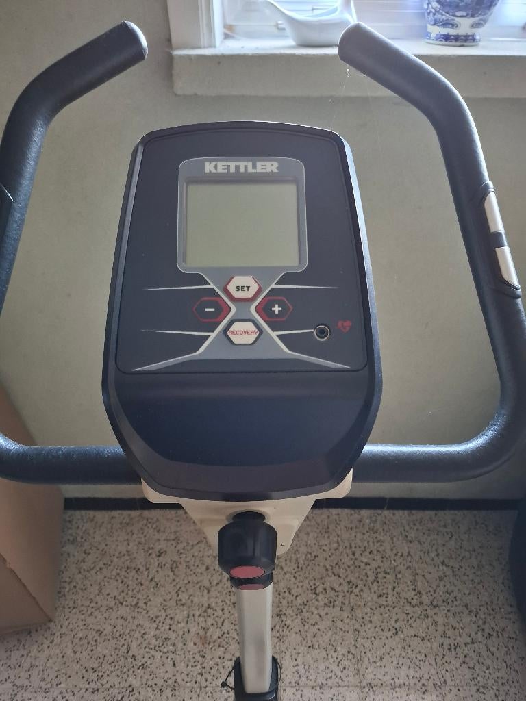 Hometrainer Kettler, Sport en Fitness, Fitnessapparatuur, Ophalen, Metaal, Hometrainer